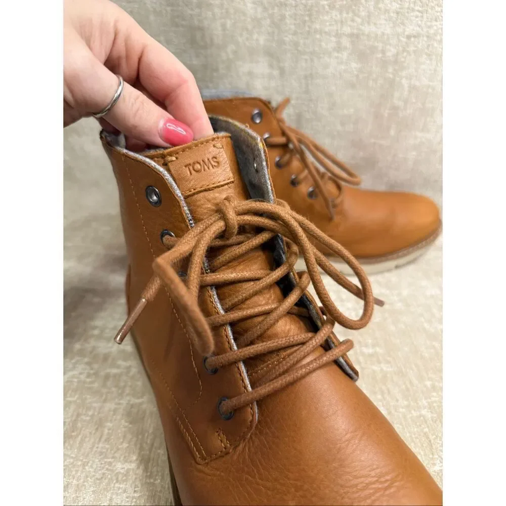 Toms men hilside
